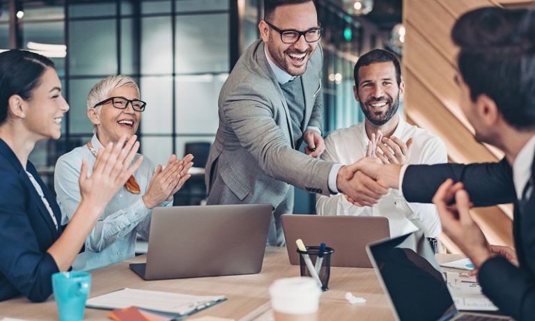 The 75 Hard Challenge: It’s Not a Fitness Challenge: How 75 Hard Rewires Your Brain for Business Success