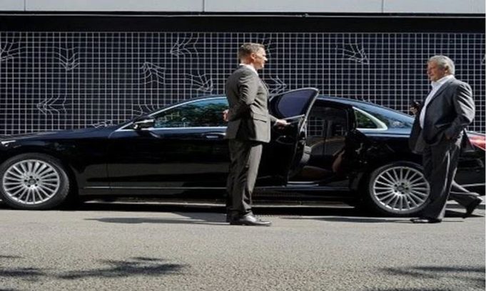 Corporate Meeting Schedules Simplified: Chauffeur Service Boston Reducing Stress during Busy Travel Hours